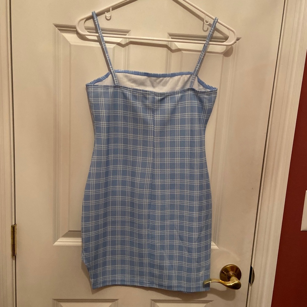 Split Side Fitted Cami Dress - Picture 6 of 6